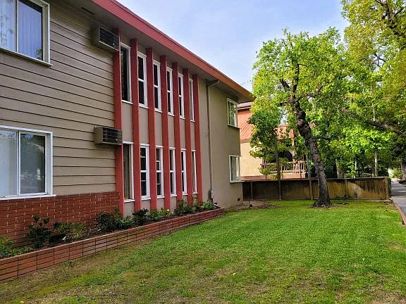 Prospect Apartments — Photo 17