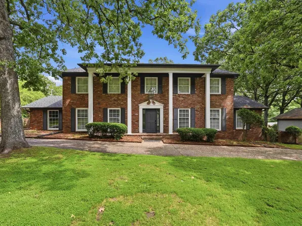 2916 Justin Matthews Dr, N Little Rock, AR 72116