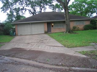 8107 Braes River Dr, Houston, TX 77074