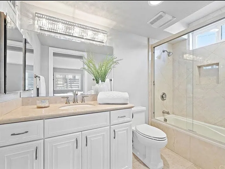 280 Cliff Dr #4 — Photo 3