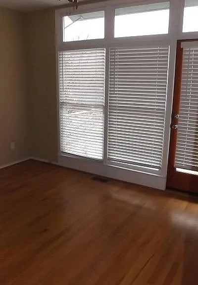 1257 Apple Valley Rd NE — Photo 6