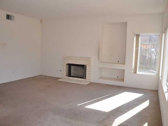 4th image of 3168 Hideout Ln