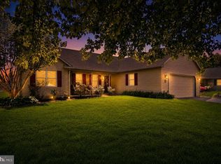 34 Scenic Dr, Myerstown, PA 17067