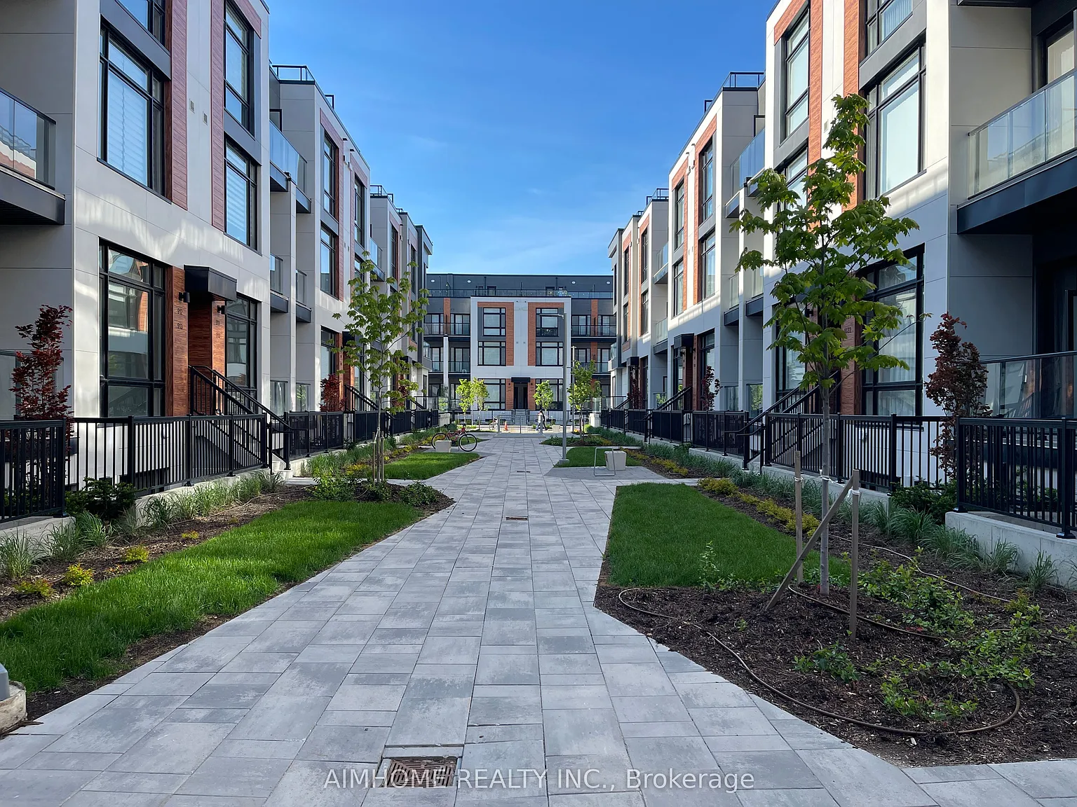 2 bed, $2,850 — Photo 4