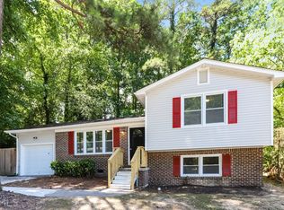 6033 Hillandale Dr, Atlanta, GA 30349