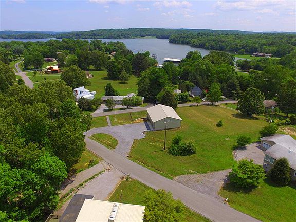 5th image of 307 Blue Springs Blvd