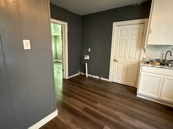 1344 E 8th St, Tulsa, OK 74120