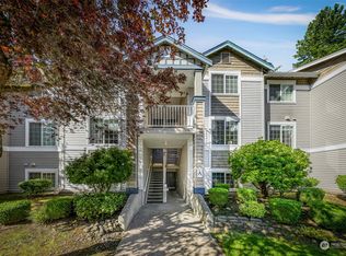 25235 SE Klahanie Blvd APT A203, Issaquah, WA