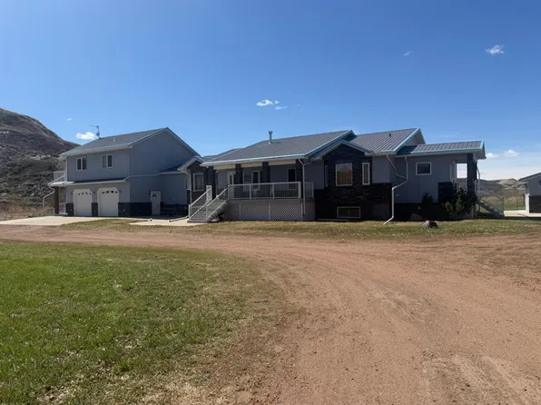 765 N Excelsior Ave, Drumheller, AB T0J 0Y9