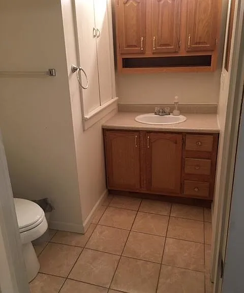 943 Riverside Dr — Photo 4