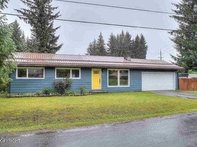 8462 Kimberly St, Juneau, AK, 99801