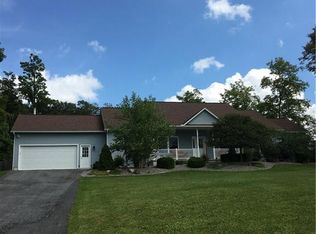 6124 Breed Rd, Camillus, NY 13031