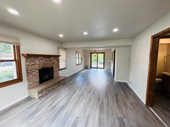 280 Washington St #280, Crystal Lake, IL 60014