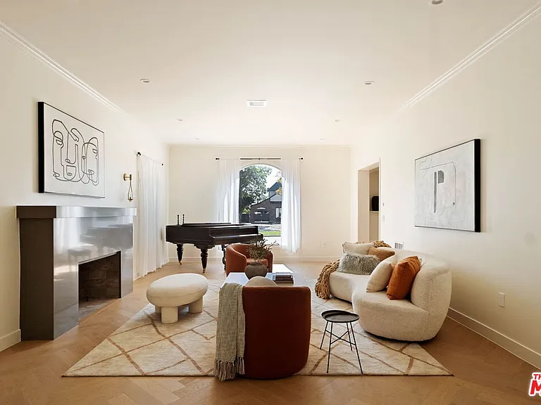 308 S Highland Ave — Photo 12