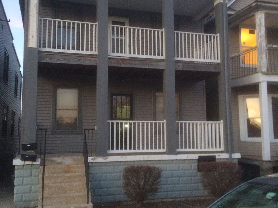 1st image of 233 E 22nd St