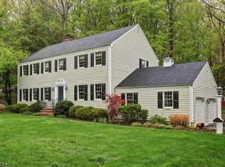 35 Harwich Rd, Morristown, NJ 07960