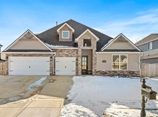 1261 Silver Maple St, Centerton, AR 72719