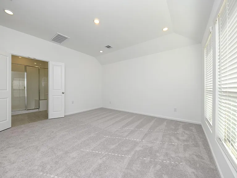 30327 Centipede Grove Ln — Photo 16