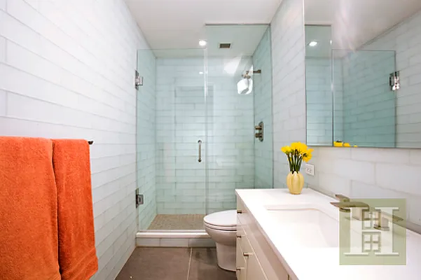 Rented by Halstead Real Estate | media 20