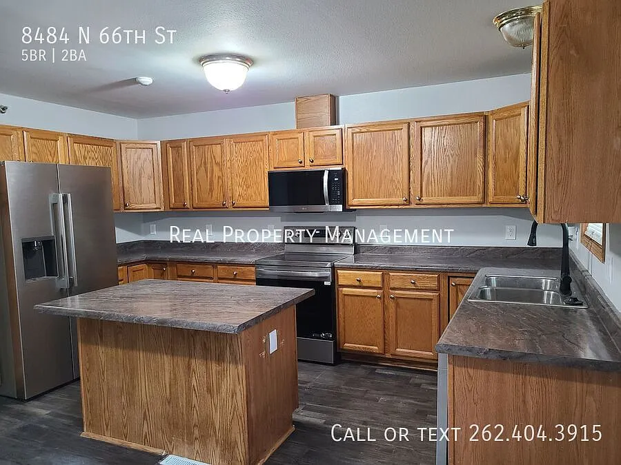 Spacious Updated 5-Bedroom Home for Rent in Brown Deer 8484 N. 66th Street, Brown Deer, WI 53223 — Photo 2
