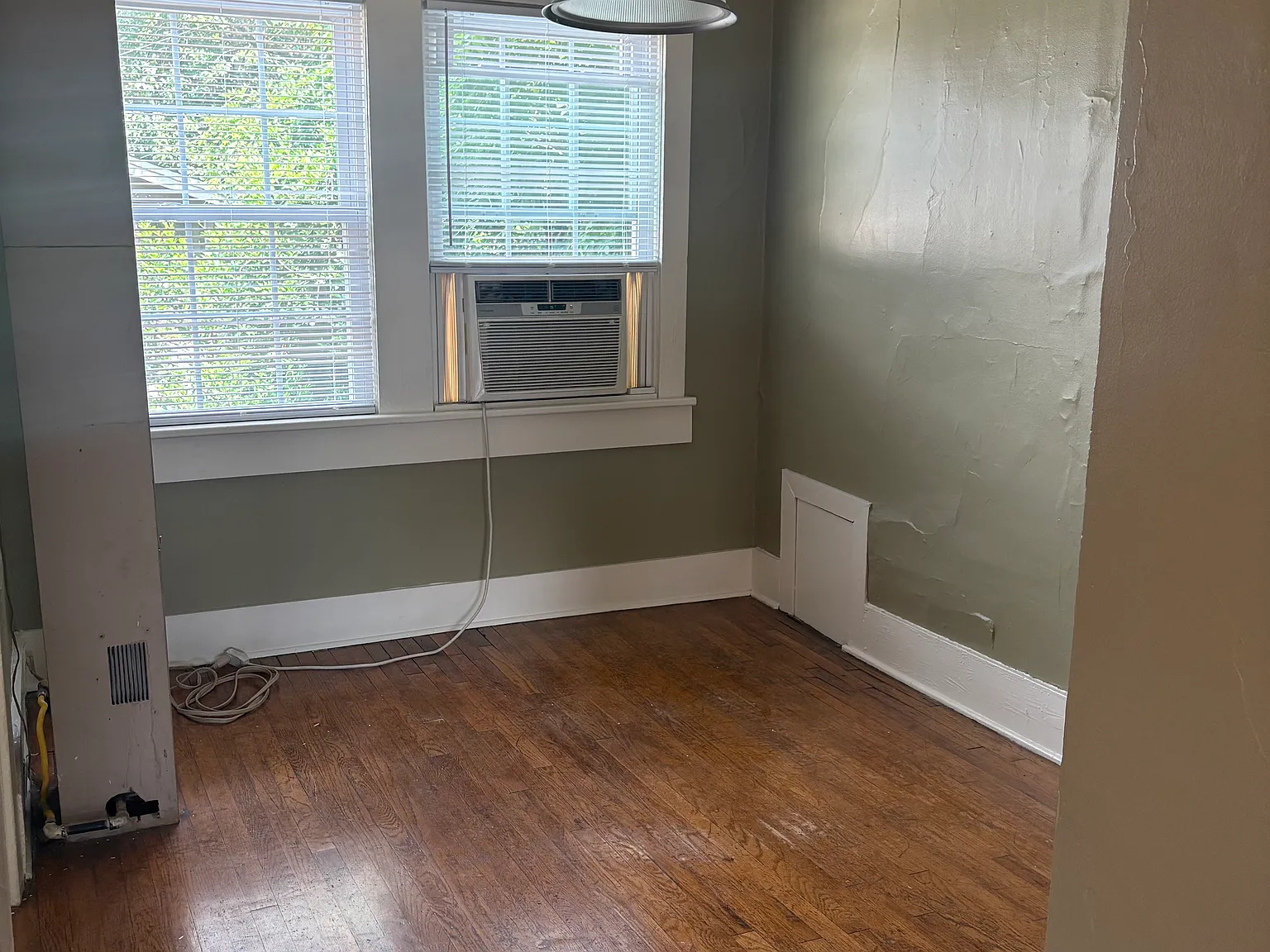 1 bed, 700 sqft, $900 — Photo 4