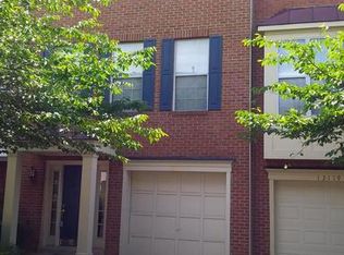 13117 Kidwell Field Rd, Herndon, VA 20171