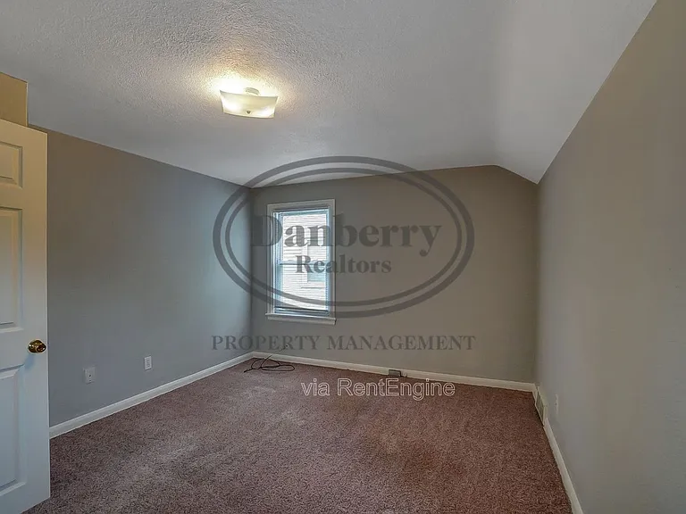 1017 Searles Rd — Photo 19
