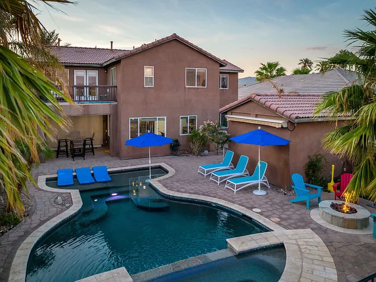 Del Lago Ct — Photo 2