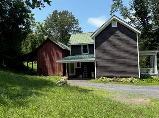 448 Laurel Mills Rd, Castleton, VA 22716