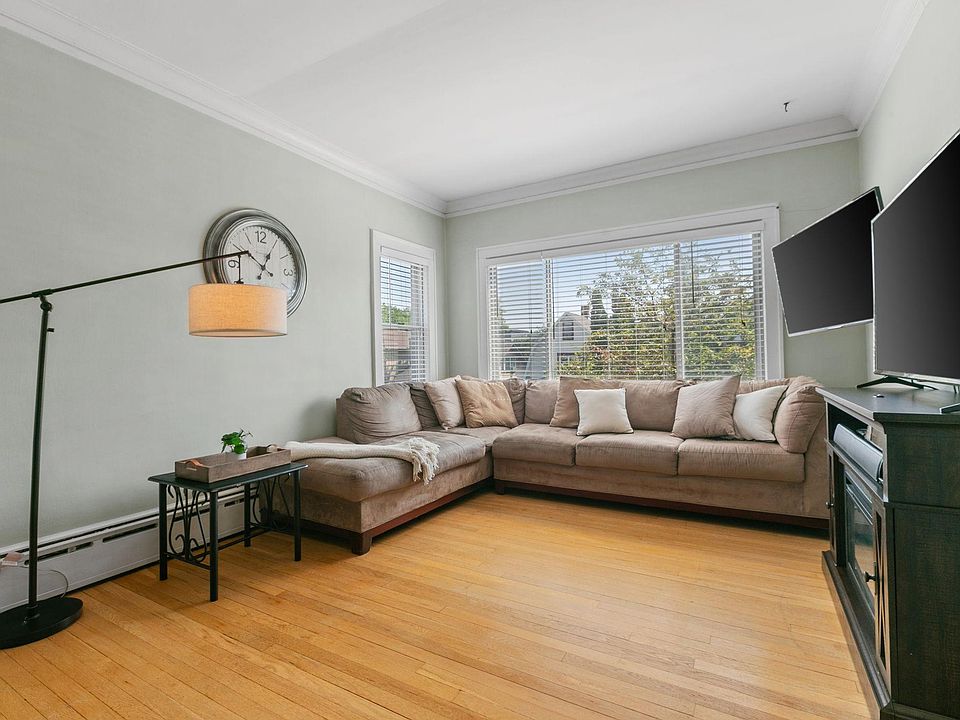 1st image of 3240 Hennepin Ave APT 4