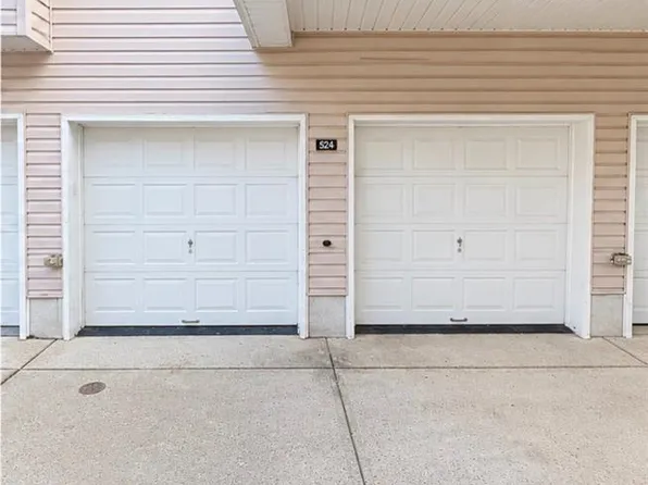 524 Great Beds Ct, Perth Amboy, NJ 08861