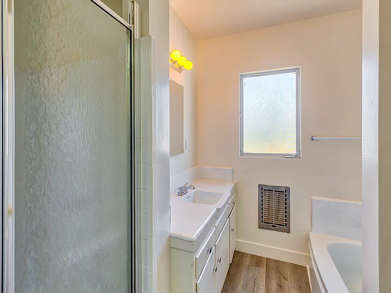 3425 Club Dr. — Photo 13
