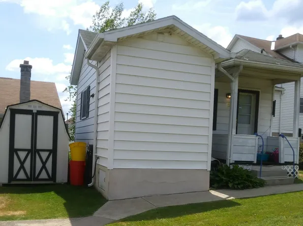 800 W Taylor St, Taylor, PA 18517