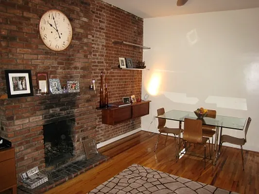 Rented by CNYC Apartments | media 9