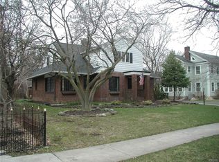 901 Rugby Rd, Syracuse, NY 13203