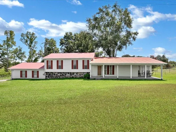 5566 Holly Pond Rd, Baileyton, AL 35019