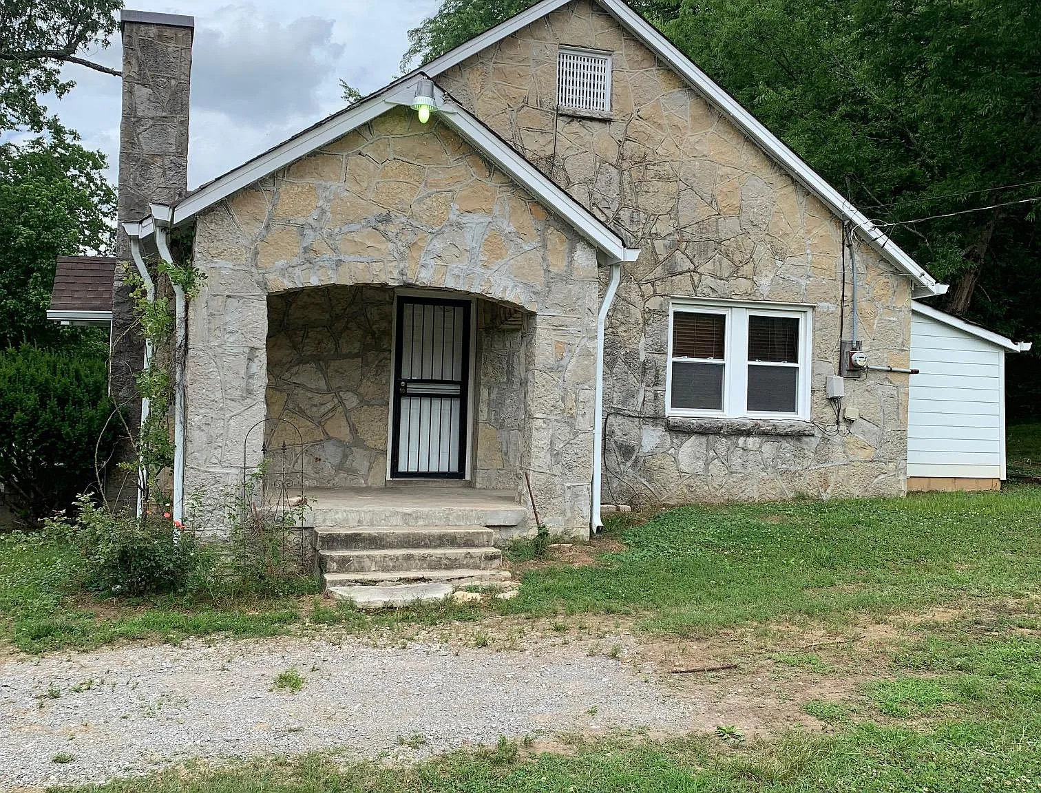 2200 Claylick Road — Photo 3