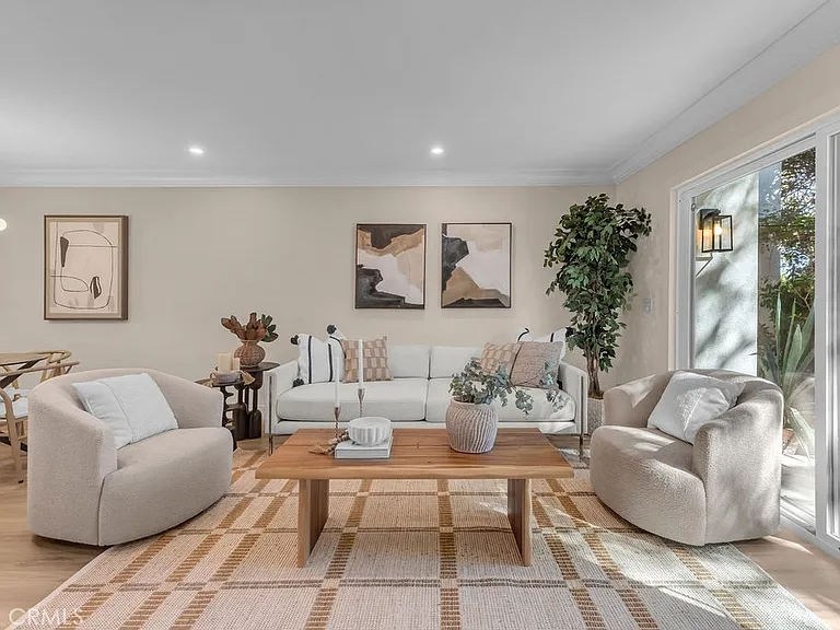 48792 Desert Flower Dr — Photo 24