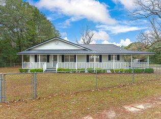 6433 Old River Rd, Baker, FL 32531