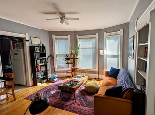 1338 Jenifer St APT 1, Madison, WI 53703