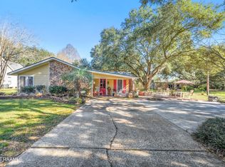 8835 Sidney Gautreaux Rd, Abbeville, LA 70510