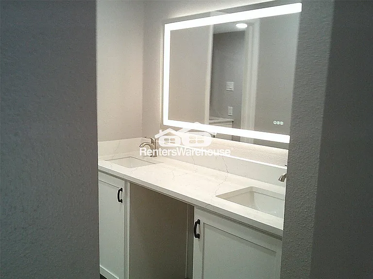 13427 Garden Grove St #750 — Photo 14