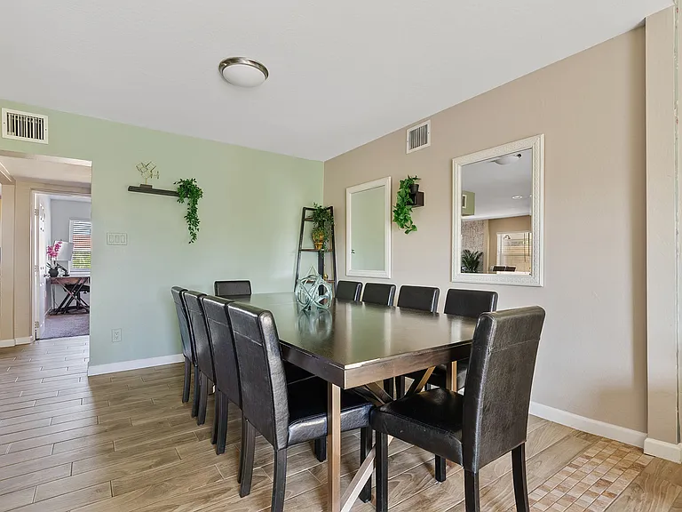 3231 E Cambridge Ave #A — Photo 27