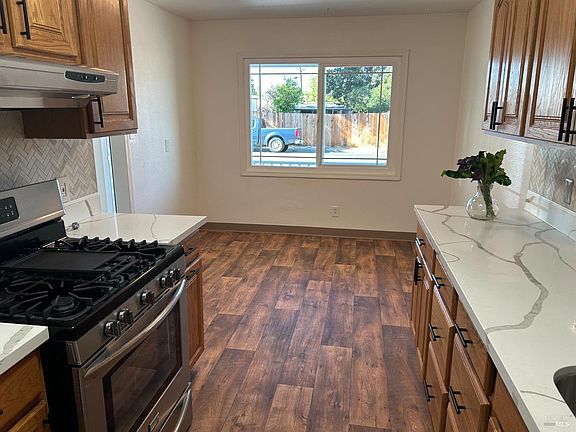 5th image of 61 Balboa Avenue