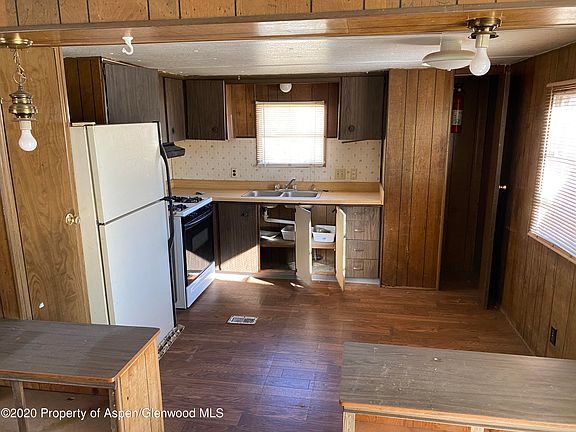 3rd image of 226 Scott St Lot B3