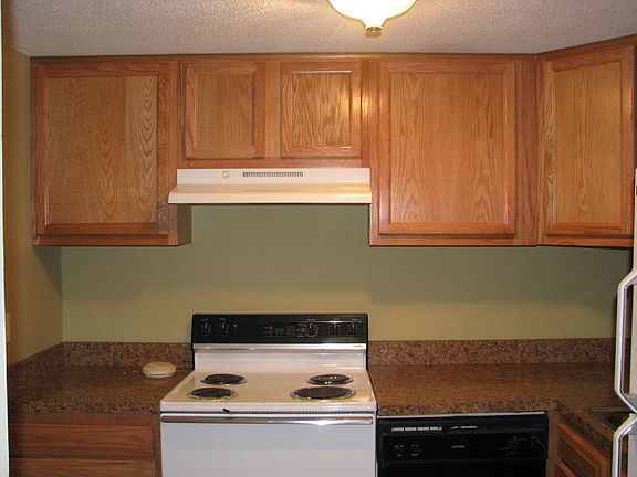 2nd image of 2106 Kanawha Blvd E APT 625