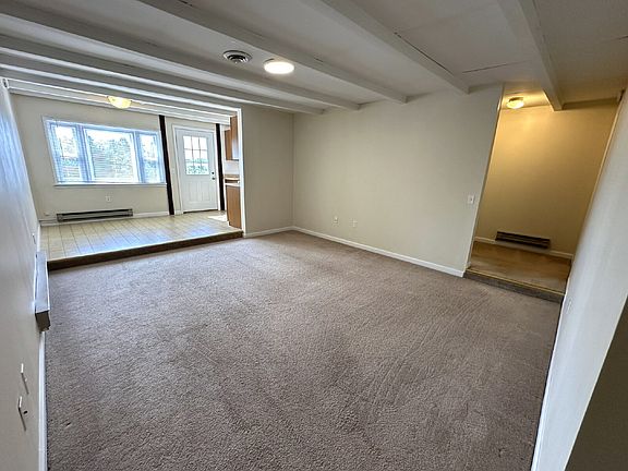 2nd image of 51 Ridge Rd APT 2