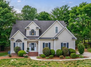 2781 Lamplighter Dr, Kannapolis, NC 28081