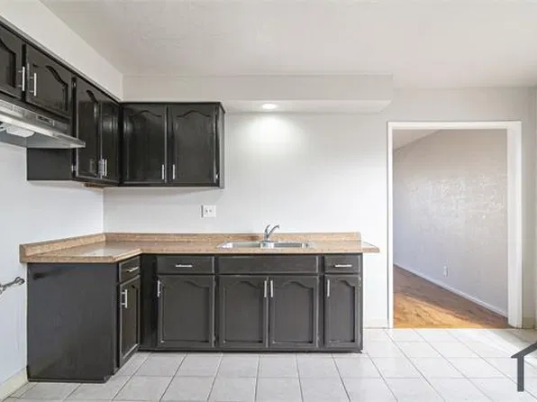 1308 E Oaks St #C, Compton, CA 90221