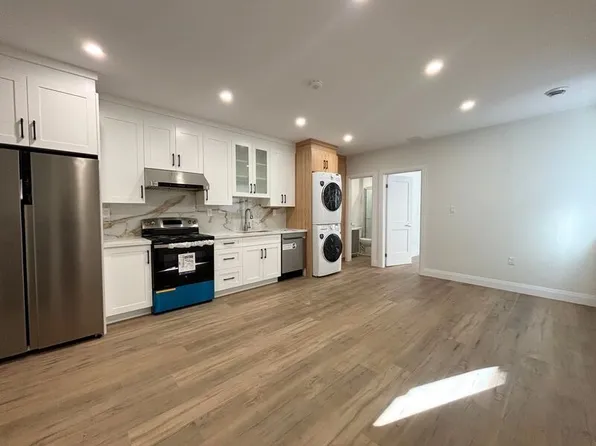 6 Caithness St E, Haldimand County, ON